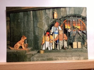 Pirates of the Caribbean Buccaneer Jailbirds: Walt Disney World/Vintage Postcard - Picture 1 of 3