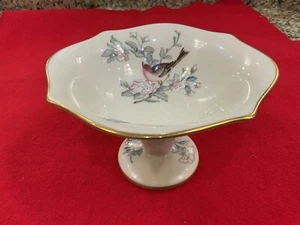 Beautiful Lenox Serenade Compote Bowl 24 Karat Gold Accents - Picture 1 of 4
