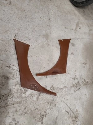 Datsun 240Z 260Z 280Z PANELES INTERIORES DE PATAS DE PERRO DE CASTAÑO ~ Izquierda / Derecha ~ OEM Foto 1 de 4