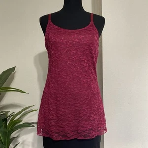 Top cami de encaje Maurices talla M correa ajustable forrado elástico morera Y2K romántico - Imagen 1 de 12