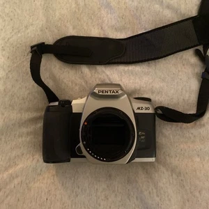 Pentax MZ-30 35mm Film Camera Body - Picture 1 of 5