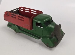 1930's MARX Studebaker Red & Green Cargo Truck Wood Wheels Original - Picture 1 of 6