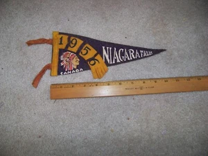 10 Inch Felt Pennant 1956 Niagara Falls Canada - Picture 1 of 2