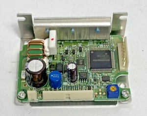 Controlador de motor sin escobillas Oriental Motor Co AXHD50K 24VDC. ¡NUEVO! AC - Imagen 1 de 3