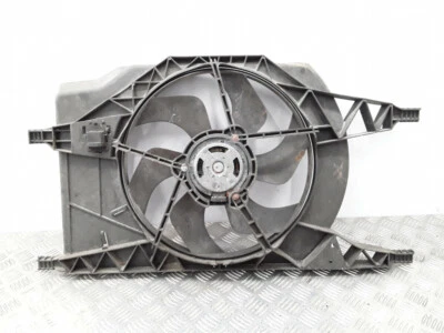 Renault Laguna mk2 II 2004 2.2dci Kühler Satz Rahmen 8200025635 Diesel 110kW Foto 1 de 4