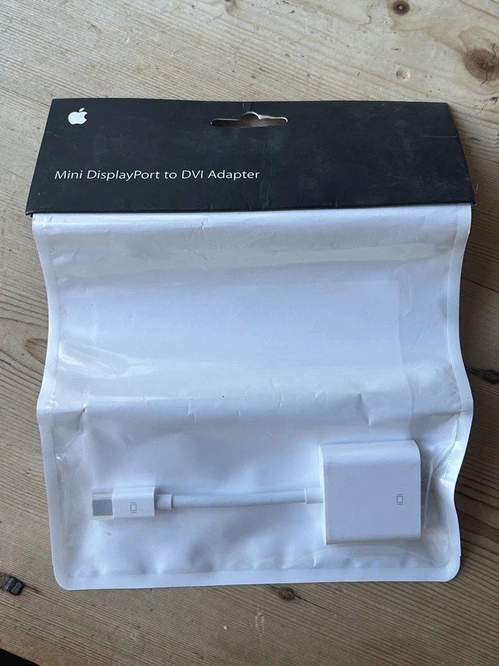 Apple Mini Display Port to DVI Adaptor A1305 MB570Z/B MacBook Pro/Air - Image 1 of 2