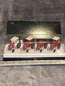 1991 Ertl 1/64 International "66" Series Die Cast Tractor Set #3 Missing Card - Bild 1 von 8