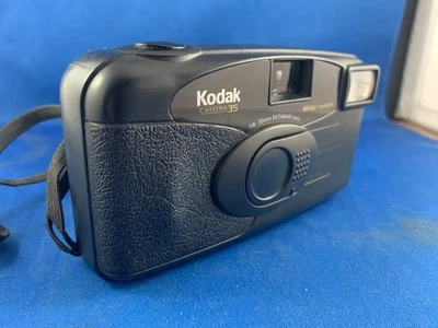 Kodak Camera 35 KB20 Black Vintage Retro Film Untested - Image 1 of 4