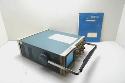 Osciloscopio Tektronix 2235 100 MHz con manual | Encendido, NO probado Foto 1 de 4