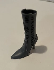 Bratz Doll Single Shoe - Picture 1 of 2