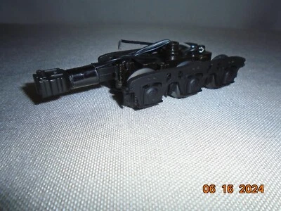 LIONEL PART 6938000T60 COMPLETE 6WHEEL TNDR TRK REAR EMPIRE STATE HUDSON 6-38000 - Image 1 of 4