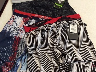 Cuecas boxer UMBRO. Lote de TRÊS (3). Tamanho pequeno. NOVO. - Imagem 1 de 4