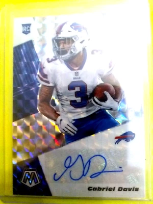 GABRIEL DAVIS AUTO RC💥📈2020 Panini MOSAIC FOOTBALL BILLS STUD WR - Image 1 of 4