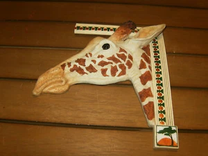 1998 Martha Casey Resin Detailed 3D Giraffe Wall Hanging 9"x9" - Picture 1 of 10