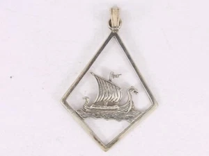 Viking Dragonship Pendant Shetland Silver Vintage Sterling 925 1.8g Bt76 - Picture 1 of 3
