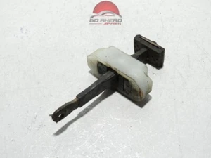 SUZUKI VITARA MK2 98-05 DOOR STOP STAY BAR FRONT LEFT OR RIGHT - Picture 1 of 4