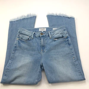FRAME Le Crop Mini Boot Frayed 26 (Fits 27W 26L) Mid Rise BOHO Denim Jeans - Picture 1 of 11