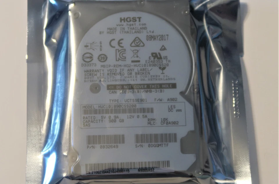 Hitachi HUC101890CSS200 PN:0B32649 128MB 12Gb/s 10k 512n 900gb SAS 2.5" HDD - Image 1 of 1