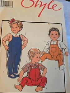 Style 1116 Used Vintage Sewing Pattern Child Baby Dungarees & Blouse Size 12mth - Picture 1 of 2