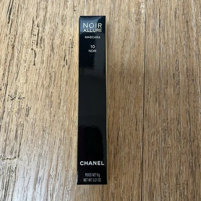 CHANEL NOIR ALLURE  Mascara: Volume, Length, Curl and Definition Full Size - Image 1 of 3