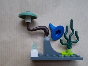 LEGO HALLOWEEN HAUNTED GATEWAY FLAME GITD LIGHT WITCH'S HAT PLANT HARRY POTTER - Picture 1 of 4