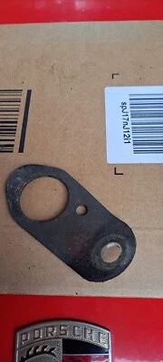 Gancho de olho para elevação do motor dianteiro Porsche 944 (1985-1988) - Imagem 1 de 2