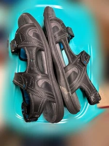 Men's SANDALS, Croft and Barrow, Brown, Hook n Loop closure Size 12 - Picture 1 of 4