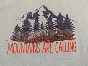 Coleman Outdoors John Muir T-Shirt "The Mountains Are Calling" Large blau Baumwolle - Bild 1 von 6