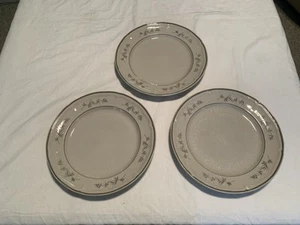 Vintage 1980’s Newcor Stoneware Newport-3 Dinner Plates-10.5 Inches-Japan - Picture 1 of 5