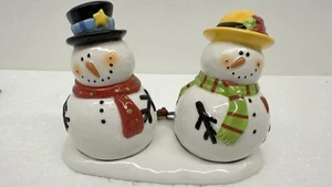 Urlaub Schneemann und Schneedame Salz und Pfefferstreuer - Bild 1 von 6