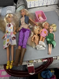 Barbie Type dolls bundle joblot 2 Adult Dolls 3 Little Sisters - Picture 1 of 6
