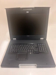 Monitor y teclado de montaje en rack AG061A 406507-111 HP TFT7600 - Sin cables ni rieles - Imagen 1 de 2