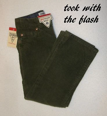 Nuevos pantalones Oshkosh B'Gosh pierna recta verde pana talla 4 nuevos con etiquetas (precio de venta sugerido por el fabricante - $34,00) Foto 1 de 4