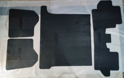 Alfombrillas interiores SUZUKI JIMNY SIERRA SJ413 SJ410 SAMURAI ALFOMBRILLAS Foto 1 de 4