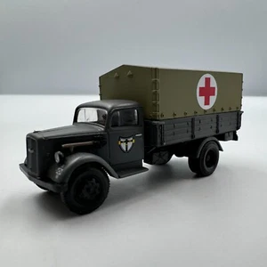 Opel-Blitz Army truck Luftwaffe. JG 27. Italy 1943-44 (Medical assistance) 1/87 - Picture 1 of 5