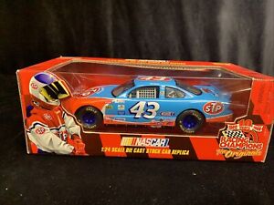 NASCAR 1999 John Andretti #43 STP Red Lobster Racing Championship 1:24 Scale