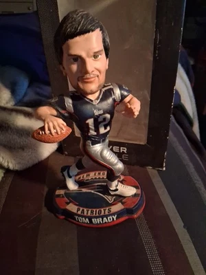 Bobblehead coleccionable con licencia de Tom Brady NFL Foto 1 de 4