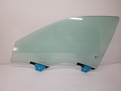 2013 - 2014 CHEVROLET MALIBU Driver Left Front Door Glass Laminated Glass — 第 1/4 张图片
