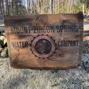 ANTIQUE MOUNT ZIRCON SPRING WATER CO. WOODEN CRATE RUMFORD, ME MOON TIDE SPRING - Picture 1 of 14