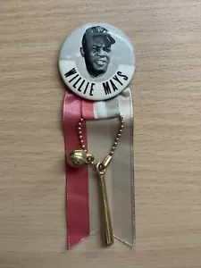 1950-60's Willie Mays SF Giants 1.75 inch Stadium Button/Pin With Bat And Ball - Picture 1 of 12