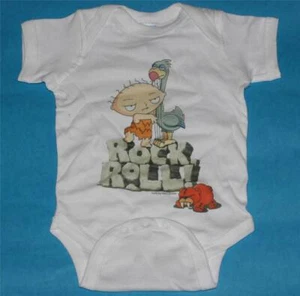 FAMILY GUY Stewie FOX Animated TV Sitcom WEISSE KLEIDUNG BODY 12 18 24 Monate - Bild 1 von 1