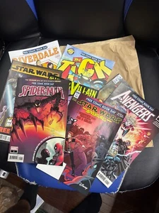 Lote mixto del día del cómic - Star Wars, TMNT, Avnegers, Tick y más - Imagen 1 de 9