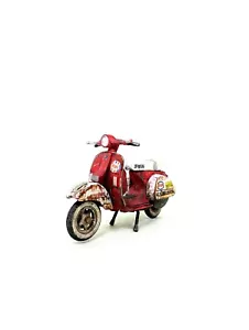 DIECAST CUSTOM RUSTY WELLY NEX VESPA PX 2016 RED 1:18 - Picture 1 of 4