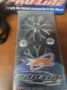 PRO LINE 24 SERIES SPINERS KIT 6028-00 FITS 24 SRIES CHRIME WHEELS - Picture 1 of 3