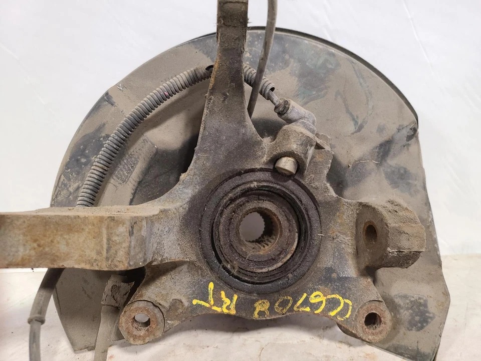 Used Front Right Steering Knuckle fits: 2001 Mitsubishi Diamante w/ABS Front Rig - Image 1 of 4