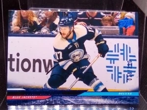 2024-25 UPPER DECK SERIE 2 JUSTIN DANFORTH DELUXE 028/250 #292 - Foto 1 di 4