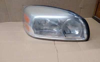 2007 SATURN RELAY RIGHT SIDE Headlight CLOUDY - Image 1 of 4