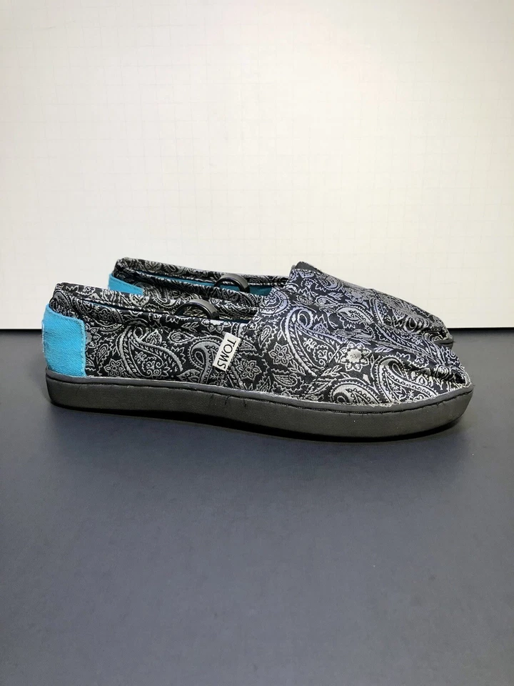 Toms Paisley Kid’s Black & Silver Slip On Shoes / Size 5 - Image 1 of 4
