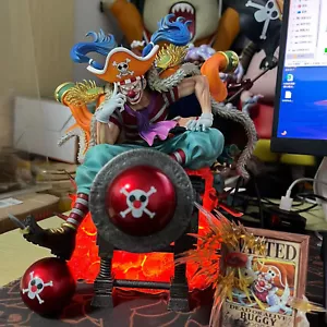 Buggy BT Studio One Piece Resin Statue Figurine with Cape 26cm in stock - Picture 1 of 15