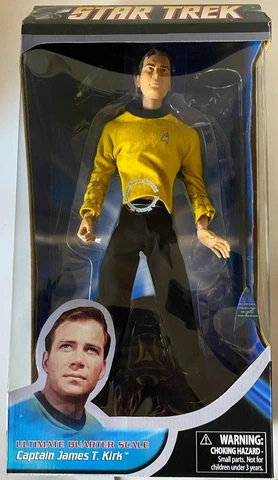 Star Trek Ultimate Captain Kirk 1/4 Scale 19" Figure w Stand Diamond Select Toys Cover